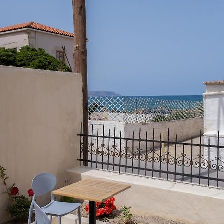 Jasmine Home By The Sea By 8Essentially Kalyves Dış mekan fotoğraf